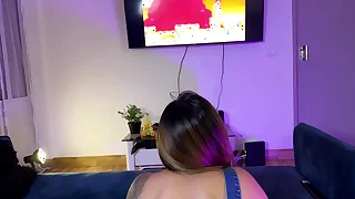 Distracted stepsister tortuosities quit to play video games and gets fucked